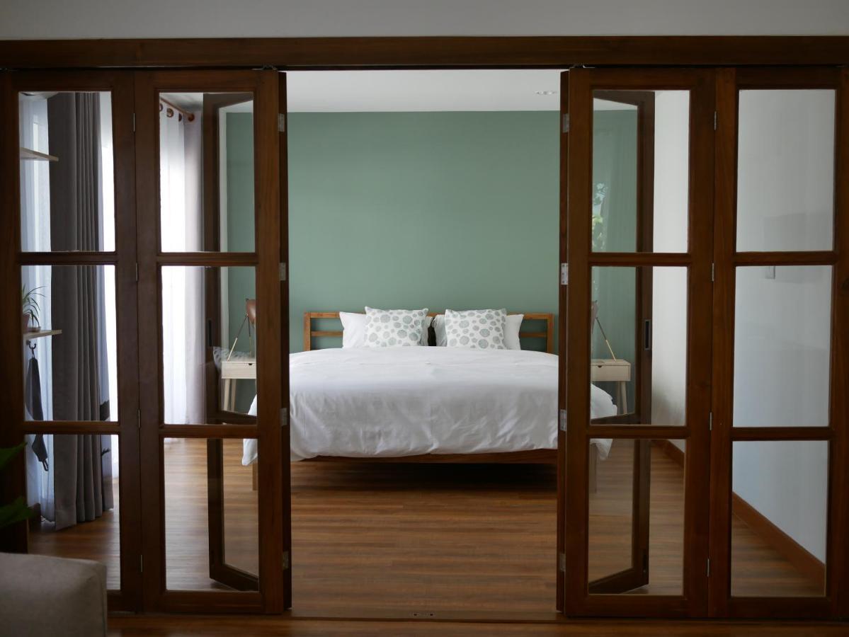 Breadfruit Hostel Chiang Mai Buitenkant foto